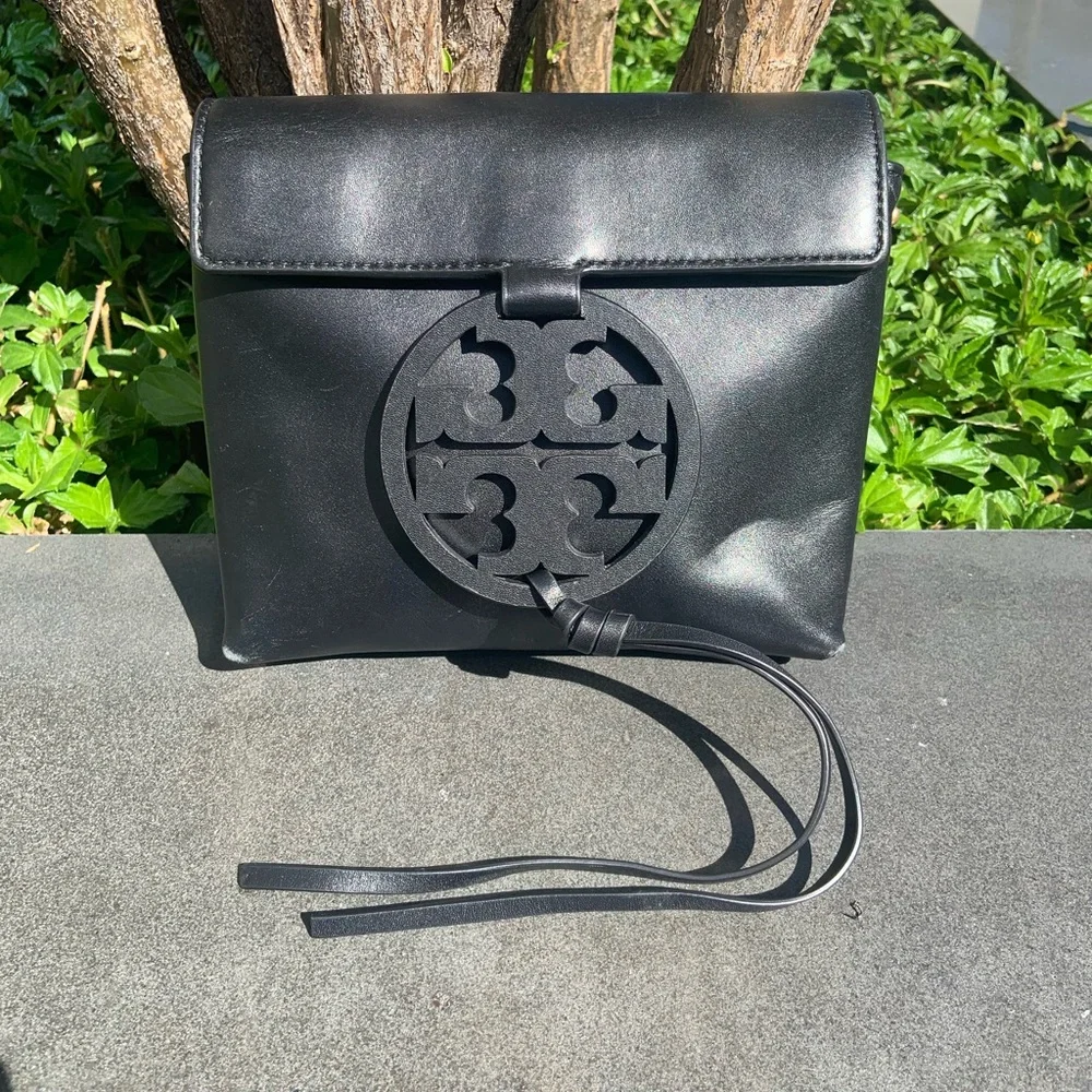 Tory Burch Miller leather crossbody - Picture 2 of 16